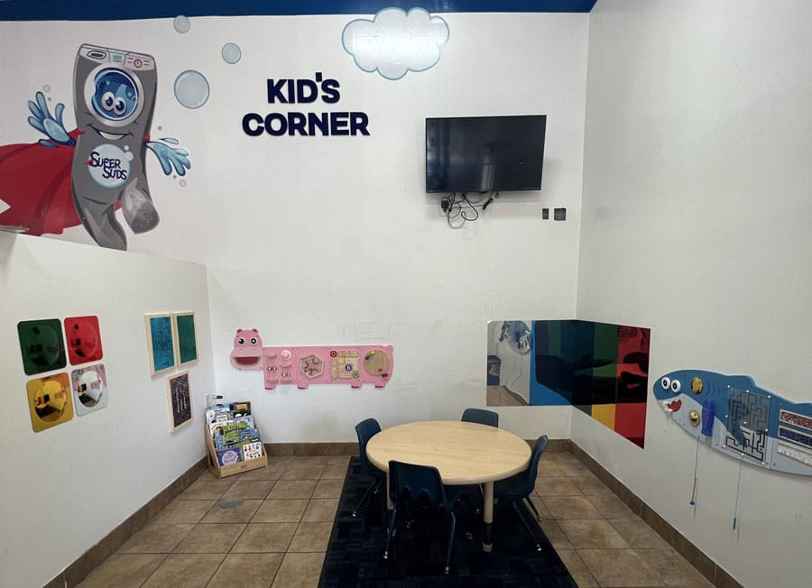 SuperSuds Richmond, VA Kid's play area
